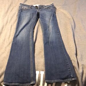 Hollister jeans